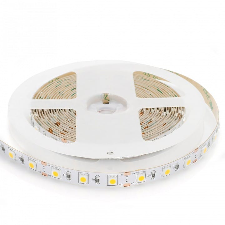 Комплект с лентой светодиодной Apeyron Electrics  10-68