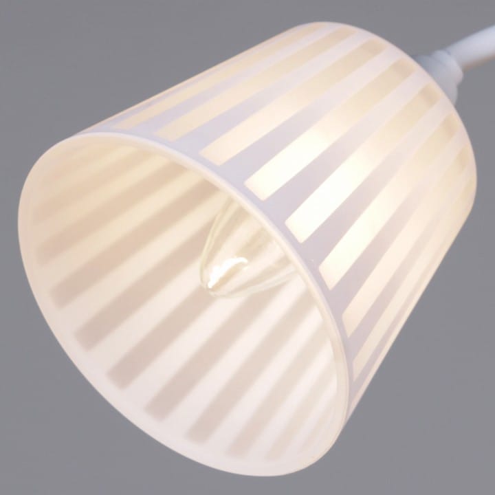 Люстра на штанге Reluce  82460-0.3-03 WH