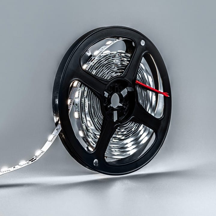 Комплект с лентой светодиодной Eleganz LUX 2122