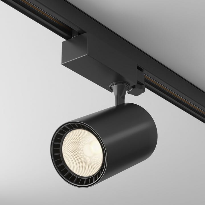 Светильник на штанге Maytoni Technical Вуоро TR029-3-20W3K-M-B
