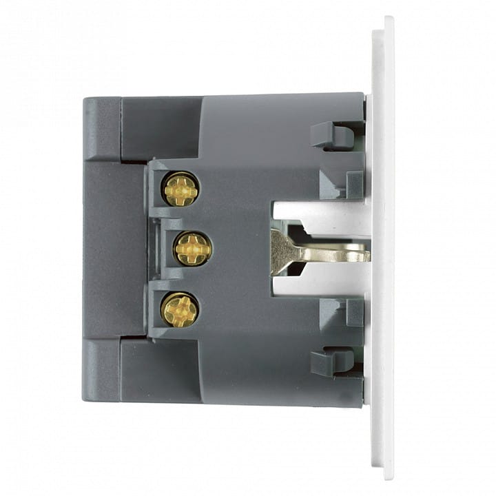 Розетка с заземлением и со шторкой и 2хUSB type A и C, без рамки Stekker Мия 50438
