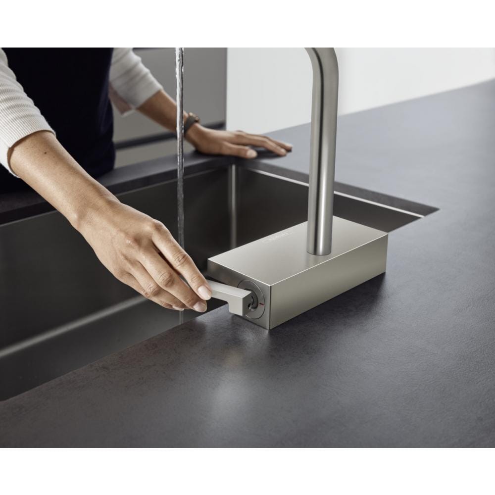Смеситель для кухни hansgrohe Aquno Select M81 250 2jet 73836800 с вытяжным душем сталь