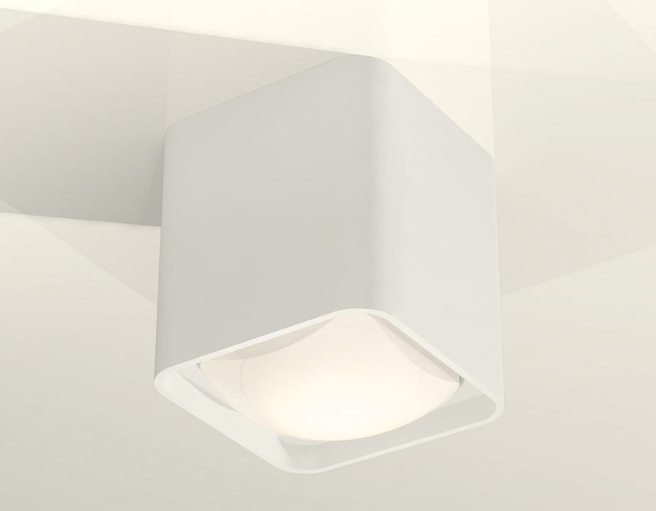 Накладной светильник Ambrella Light XS XS7840022