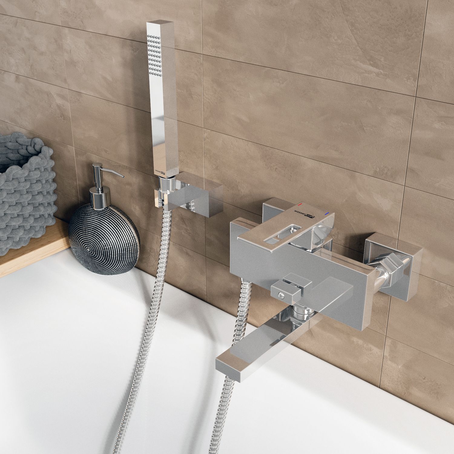 Альме (Alme) 1501 Смеситель для ванны с коротким изливом
