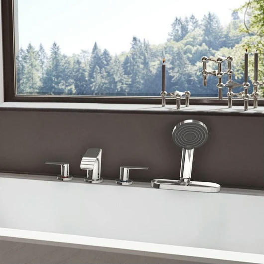 Смеситель для ванны hansgrohe Vivenis 75444000 хром