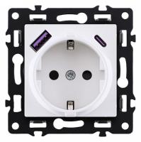 Розетка с заземлением и со шторкой и 2хUSB type A и C, без рамки Kollinger Asthetik AS-016WH