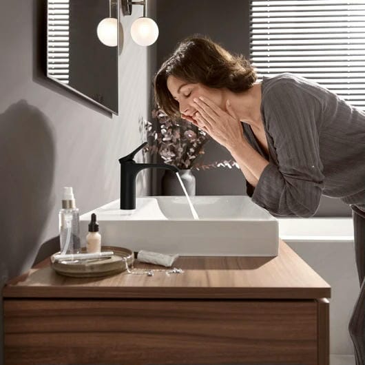 Смеситель для раковины hansgrohe Vivenis 75022670 без донного клапана черный матовый