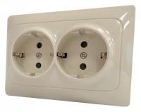 Розетка двойная с заземлением и со шторкой Gusi Electric BRAVO С10Р6-003