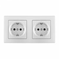 Розетка с заземлением и со шторкой Arte Milano SET06-2 SET06-2-40-1x2 silver