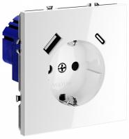 Розетка с заземлением и со шторкой и 2хUSB type A и C без рамки Voltum S70 VLS040501