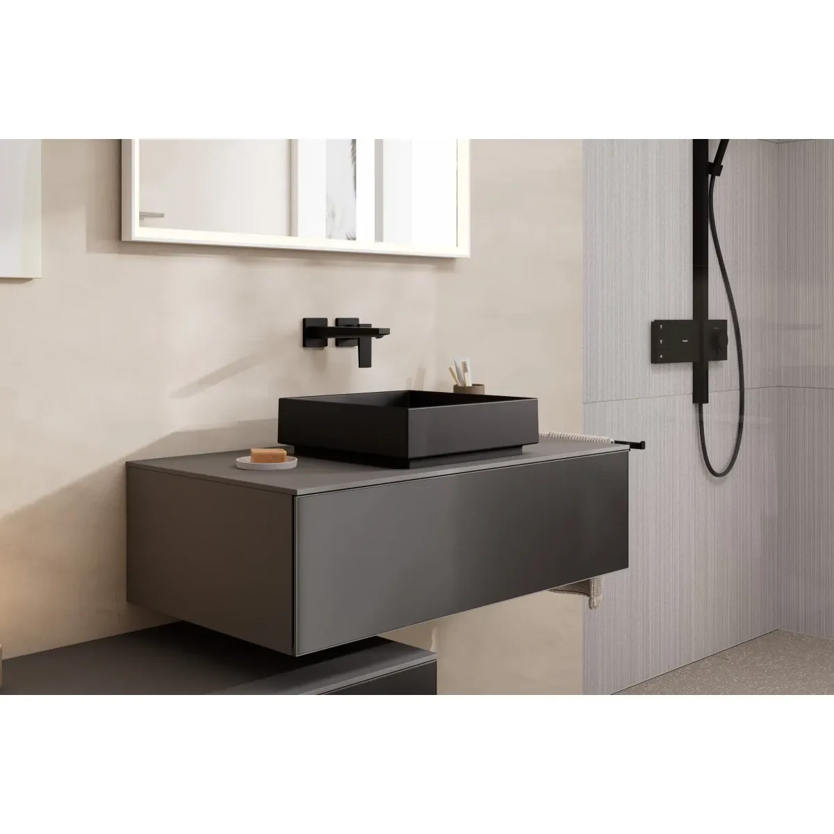 Раковина-чаша Hansgrohe Xuniva Evo E 60324670 40x40 см, накладная, черный матовый
