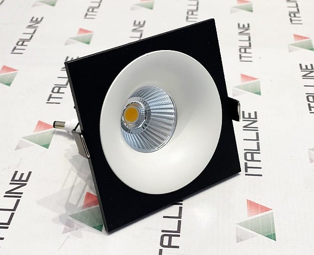 Рамка на 1 светильник Italline IT06-6016 IT06-6016 black FR1