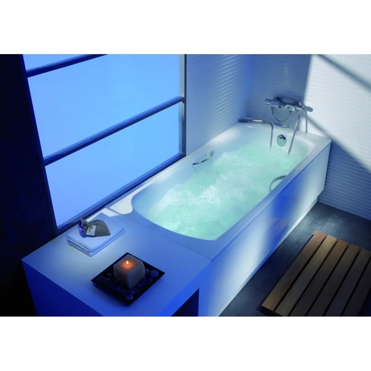 Ванна стальная Roca Swing 2201E0000 170x75 см, с отверстиями под ручки, антискользящим покрытием, белый