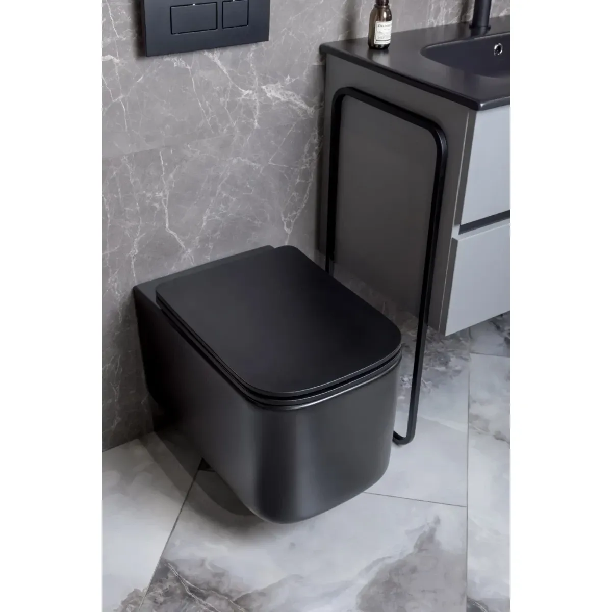 Унитаз подвесной Boheme Mane 970-SET-B безободковый, с сиденьем микролифт, черный матовый