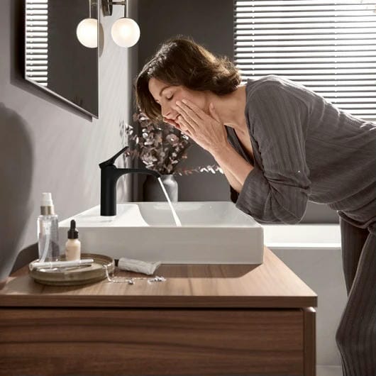 Смеситель для раковины hansgrohe Vivenis 75020670 с донным клапаном черный матовый