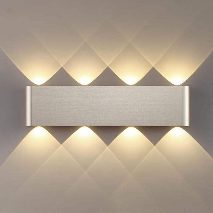Накладной светильник Odeon Light MAGNUM 7106/8WL