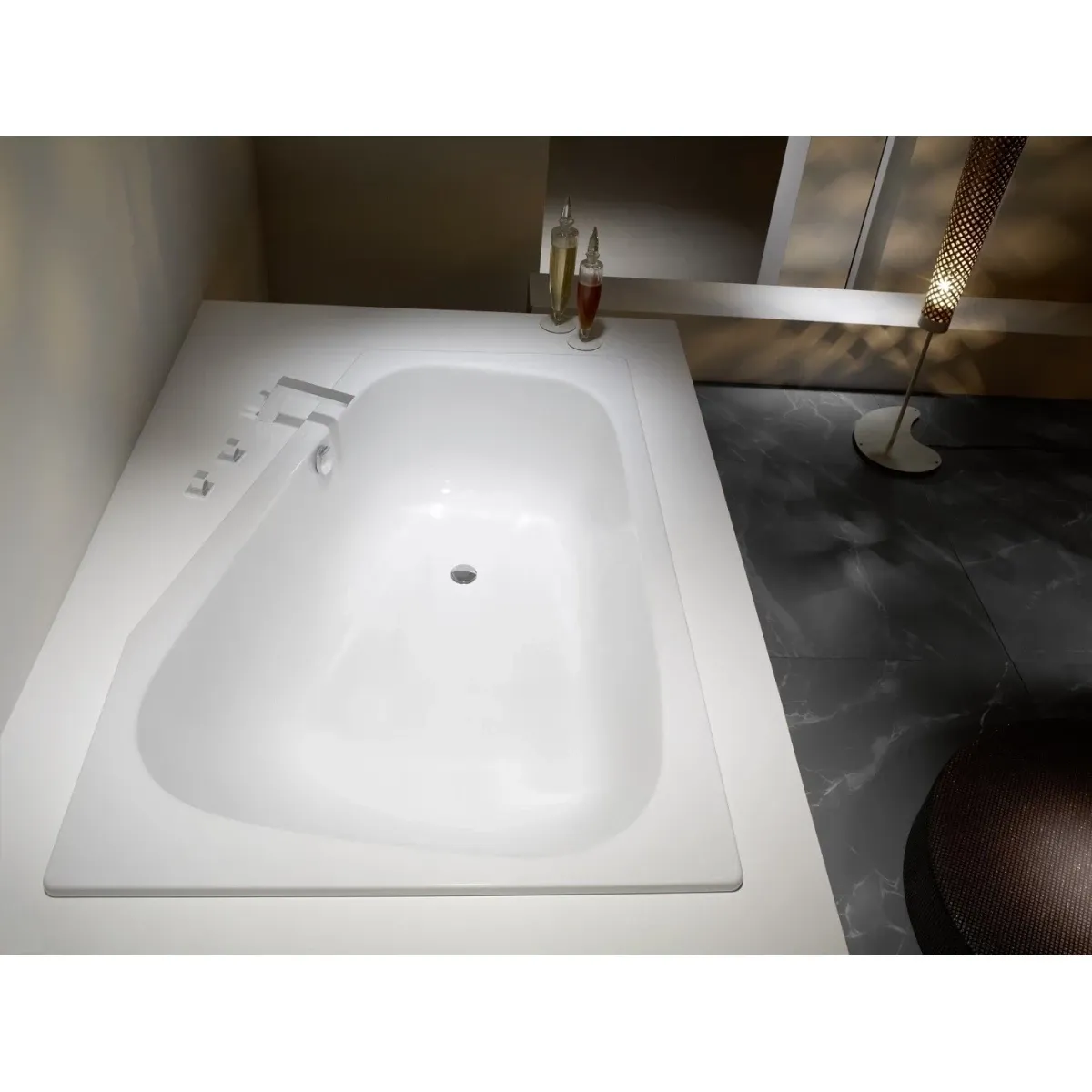 Ванна стальная Kaldewei Plaza Duo 192 237200013001 180x120 см L, угловая, с водоотталкивающим покрытием, альпийский белый