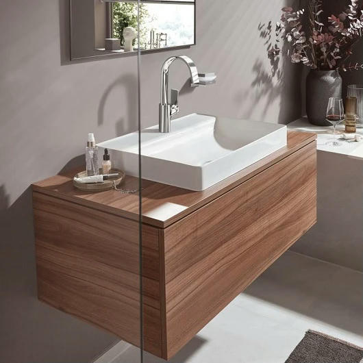 Смеситель для раковины hansgrohe Vivenis 210 75032000 c поворотным изливом