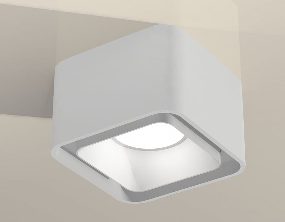 Накладной светильник Ambrella Light XS XS7832001