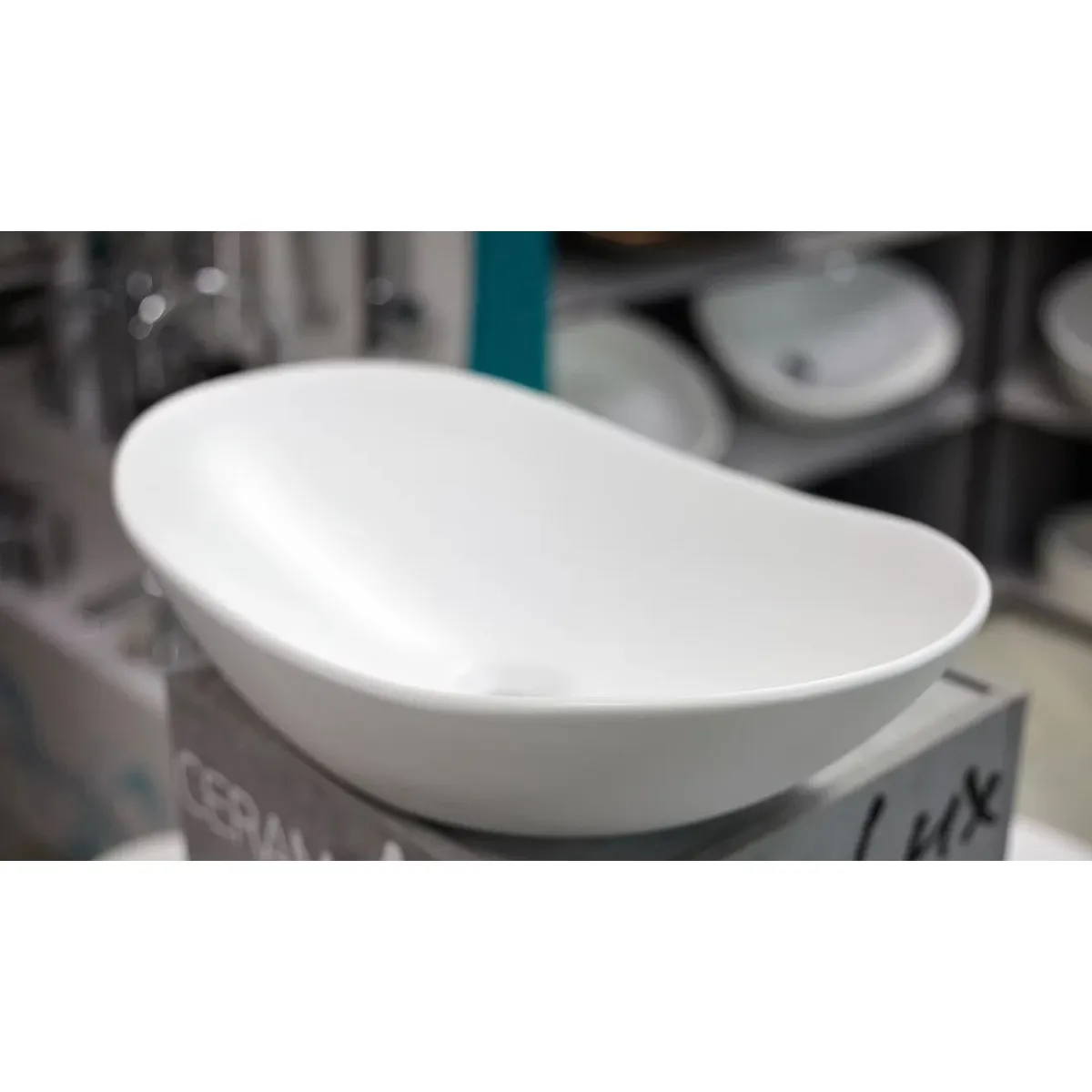 Раковина-чаша CeramaLux 7811MW 60,5x36 см, накладная, белый матовый