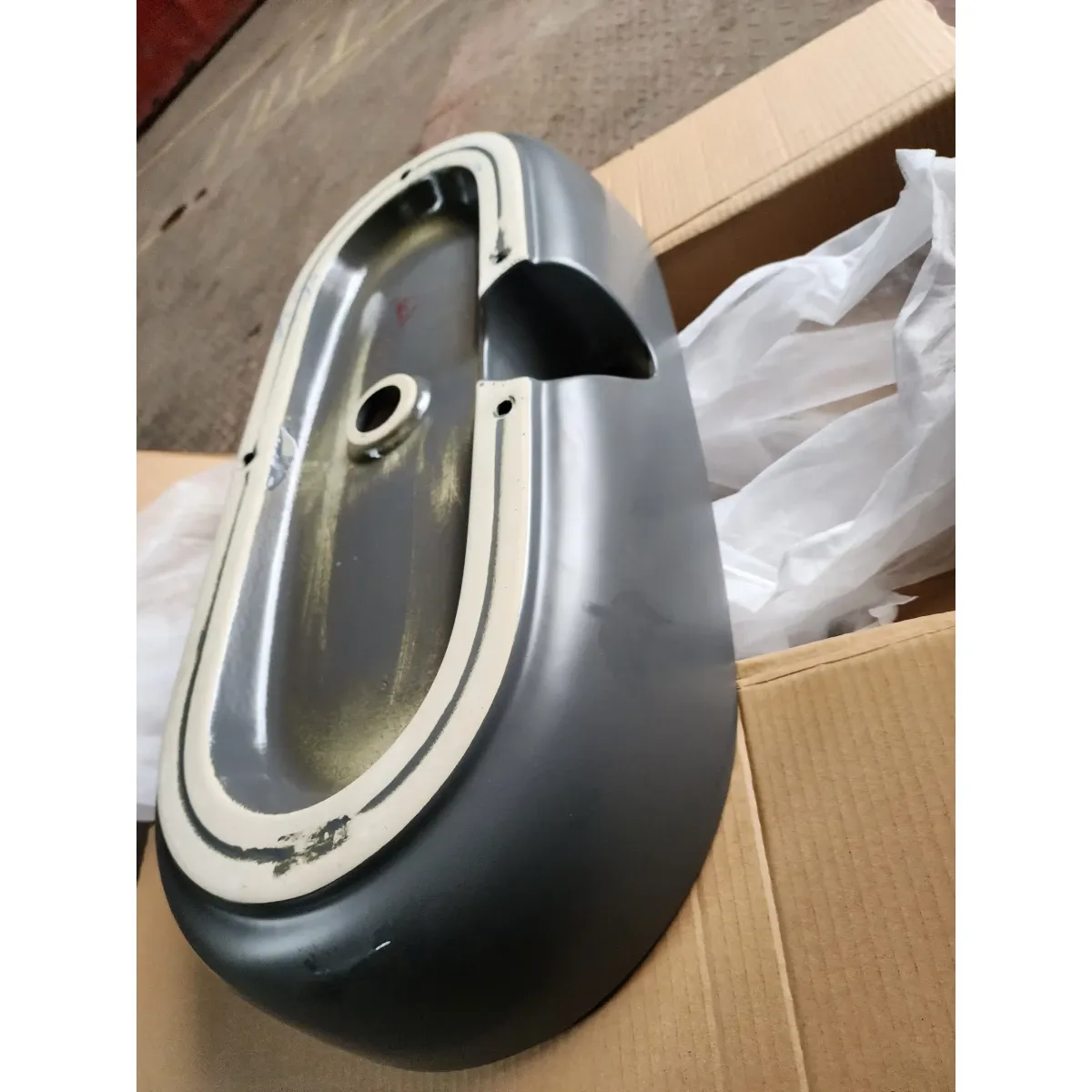 Раковина-чаша CeramaLux 78325MDH 81,5x41 см, накладная, серый матовый