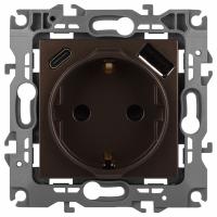 Розетка с заземлением и со шторкой и 2хUSB, без рамки Эра Эра 12 12-4108-13