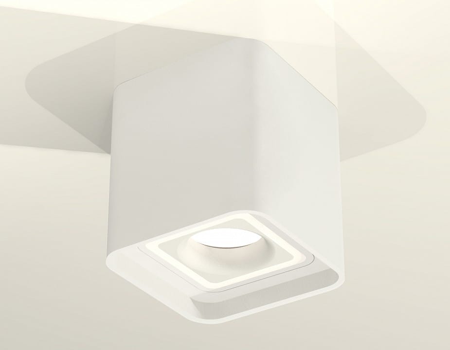 Накладной светильник Ambrella Light XS XS7840020
