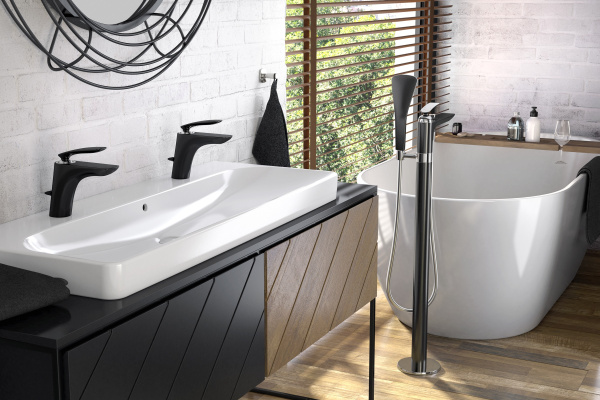 Смеситель для ванны Kludi BALANCE 525908775 черный матовый/хром