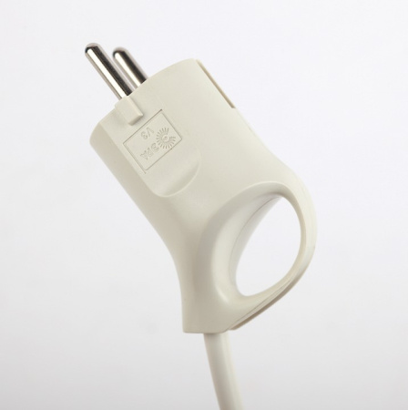 Вилка прямая с заземлением Эра  V3