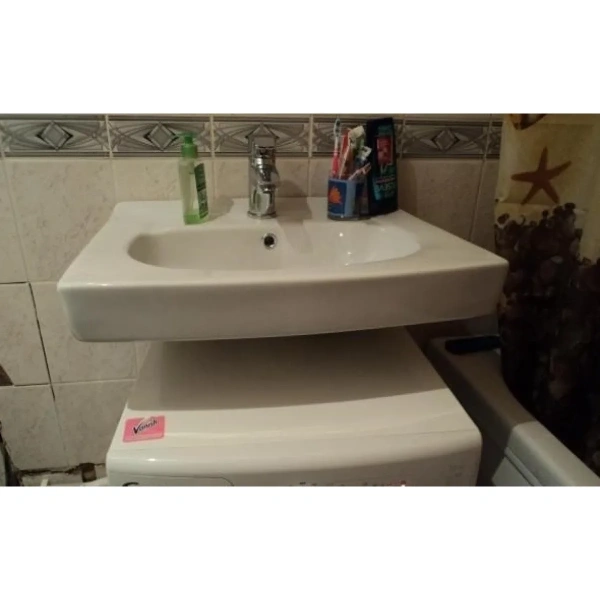 Раковина Пилот 60x60 см с креплением, сифоном и кронштейном Santek 1.WH30.1.971