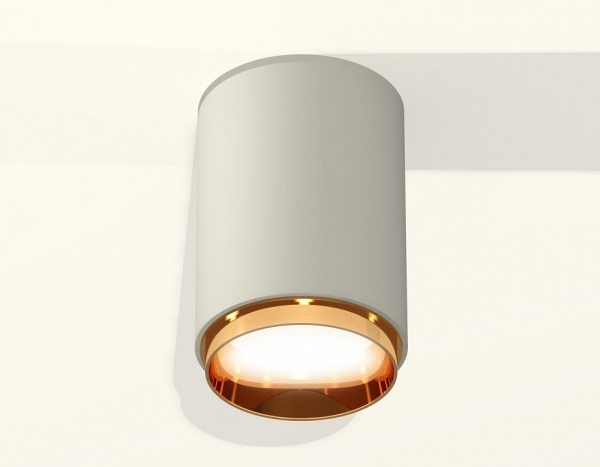 Накладной светильник Ambrella Light XS XS6314024
