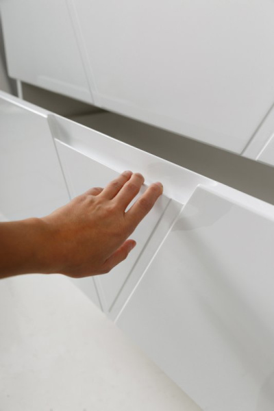 Тумба под раковину BelBagno Vittoria VITTORIA-1000-2C-SO-BL Белый глянцевый