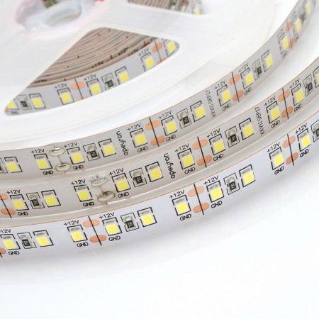 Лента светодиодная Apeyron Electrics  212BL