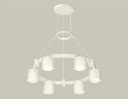 Подвесная люстра Ambrella Light XR XR92031204