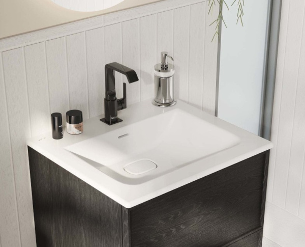 Смеситель для раковины Vitra Suit A4261639 черный глянцевый