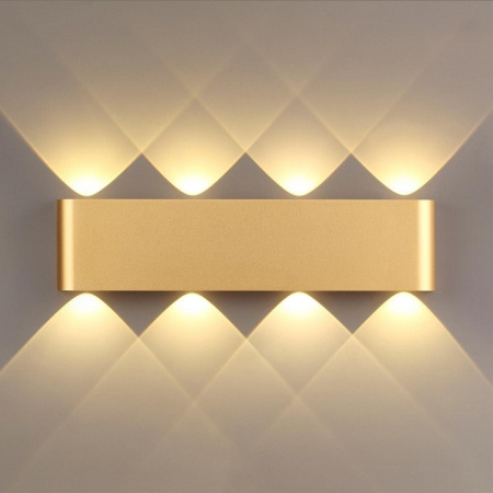 Накладной светильник Odeon Light Magnum 3893/8WL