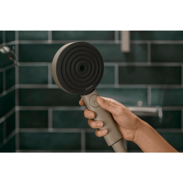 Душевая лейка Hansgrohe Planet Edition 26077210 песок/черный