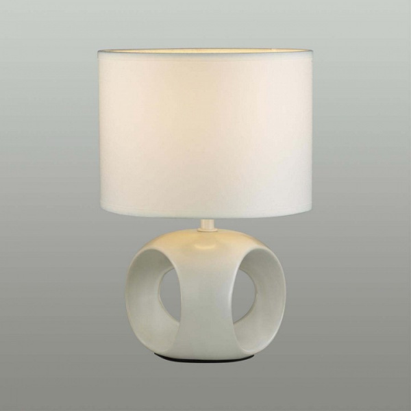 Настольная лампа декоративная Lumion Aimie 5664/1T