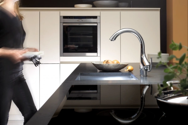 Смеситель Grohe K4 33786000 для кухонной мойки