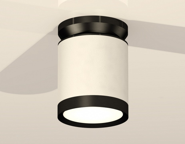 Накладной светильник Ambrella Light XS XS8141020