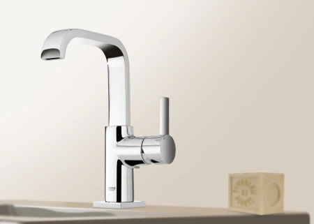Смеситель Grohe Allure 32146000 для раковины