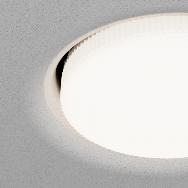 Встраиваемый светильник Maytoni Technical Интро DL019-GX53-B