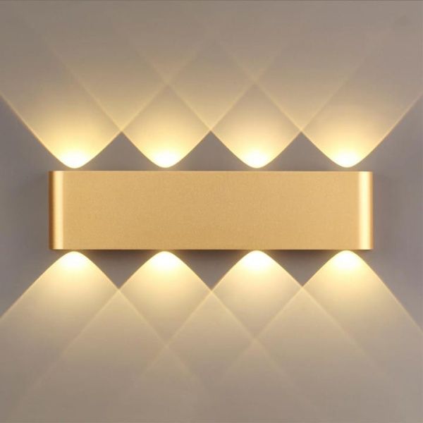 Накладной светильник Odeon Light Magnum 3893/8WL