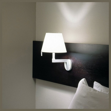 Бра Artemide  0721020A