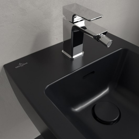 Подвесное биде Villeroy&Boch Antao 541100R7 чистый черный