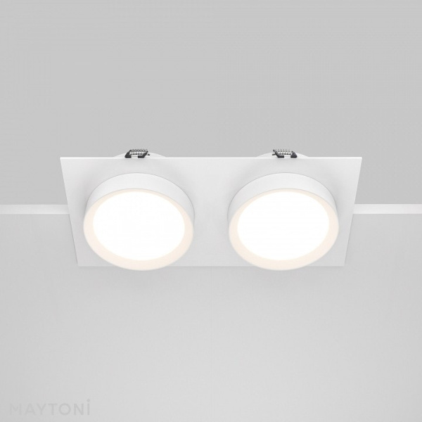 Встраиваемый светильник Maytoni Hoop DL086-02-GX53-SQ-W