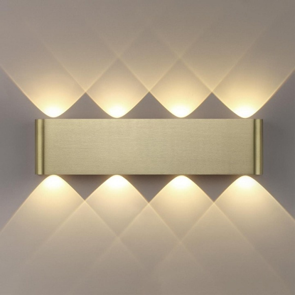 Накладной светильник Odeon Light MAGNUM 7107/8WL