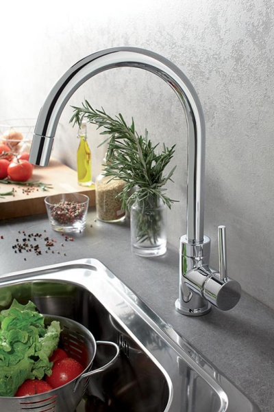 Смеситель для кухни Jacob Delafon Edouard E23308-CP с выдвижным изливом хром