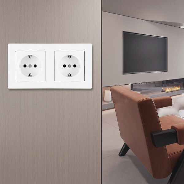 Розетка с заземлением и со шторкой Arte Milano SET06-2 SET06-2-40-1x2 white