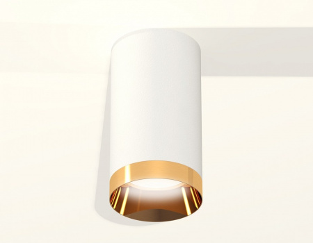 Накладной светильник Ambrella Light XS XS6322024